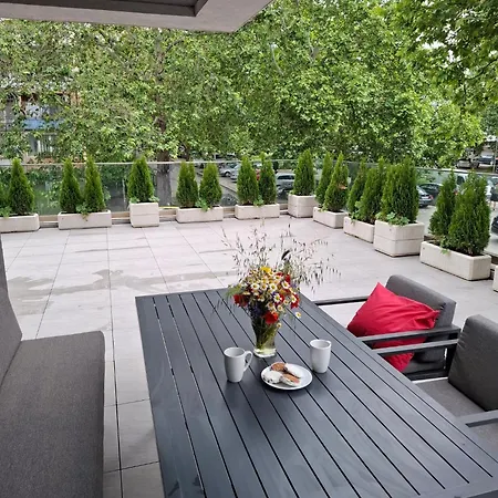 公寓 The Terrace Lounge By Rv 瓦爾納